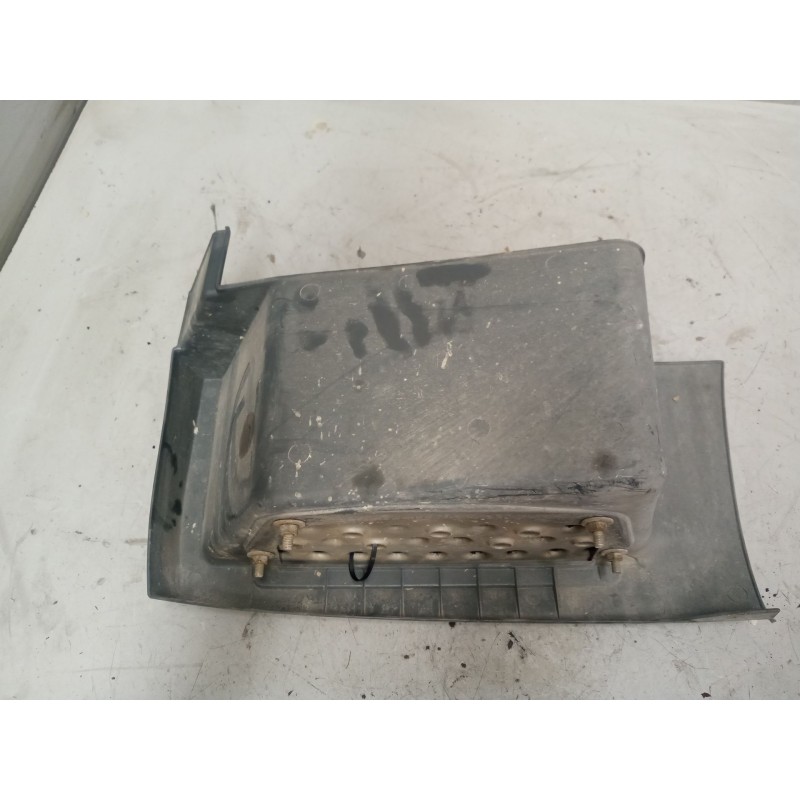 Recambio de peldaño derecho para man tg-m 12.xxx 12.280 fg c (compact) referencia OEM IAM 81615100570  