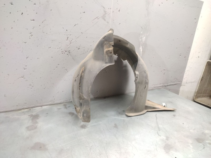 Recambio de paso rueda izquierdo para volkswagen polo (9n_, 9a_) 1.2 12v referencia OEM IAM  DELANTERO 