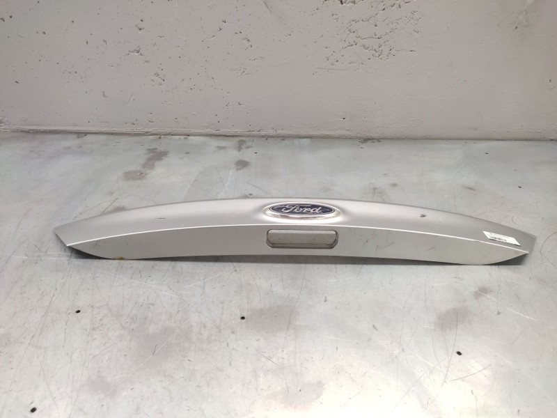 Recambio de asidero porton maletero para ford focus lim. (cb8) titanium referencia OEM IAM BM51A43404AFW  