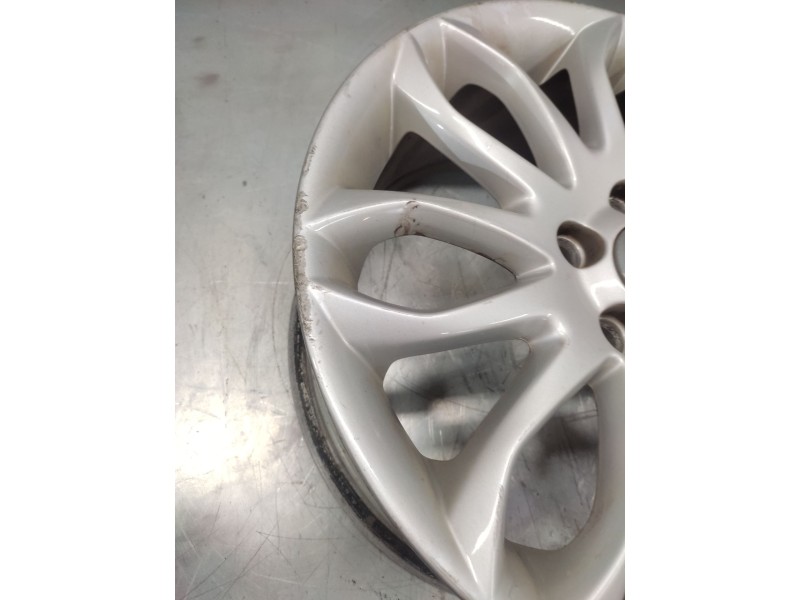 Recambio de llanta para volvo c30 (533) 2.0 flexfuel referencia OEM IAM 7JX1752.5 5 TORNILLOS 30647837