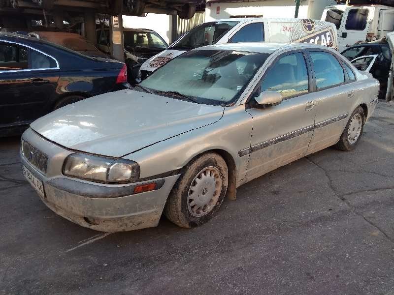 volvo s80 berlina del año 1998