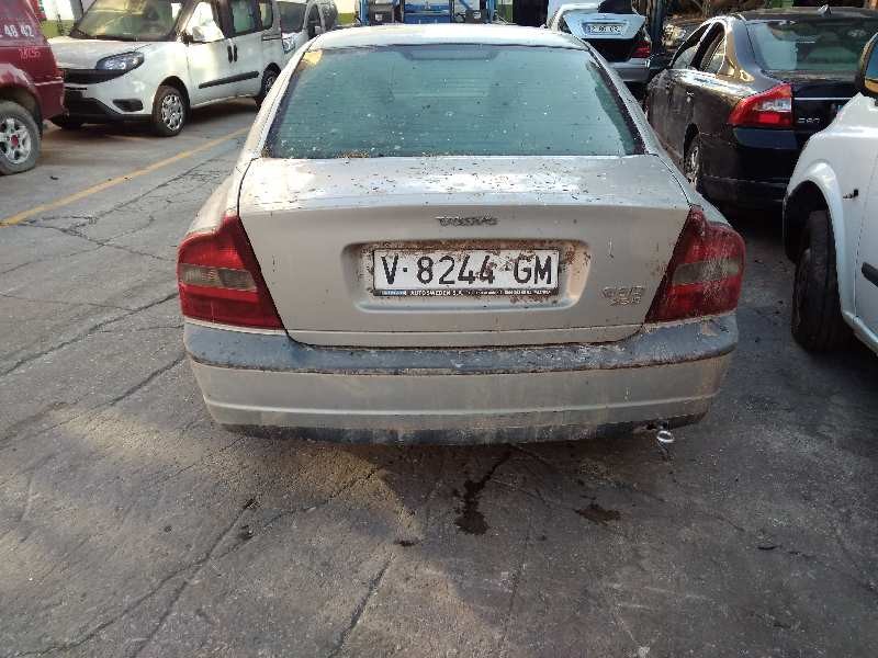 volvo s80 berlina del año 1998