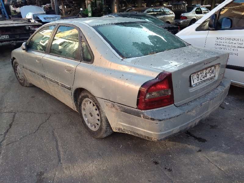 volvo s80 berlina del año 1998