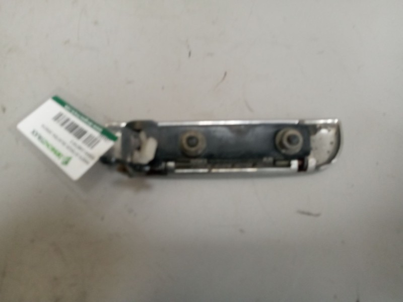 Recambio de maneta exterior delantera derecha para nissan cabstar e referencia OEM IAM   