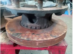 Recambio de buje delantero para renault magnum ab 2005 cabina adel.tractor semirr. gv  4x2 4xx.18 gran espacio referencia OEM IA 2