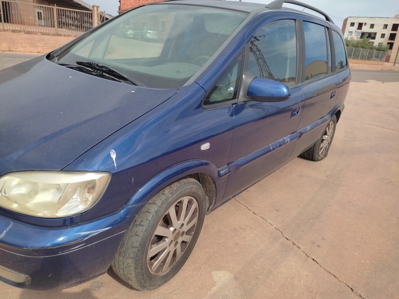opel zafira a del año 2004