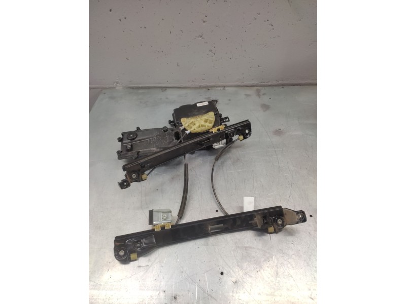 Recambio de elevalunas delantero derecho para seat leon (1p1) comfort limited referencia OEM IAM 1P0837402H  