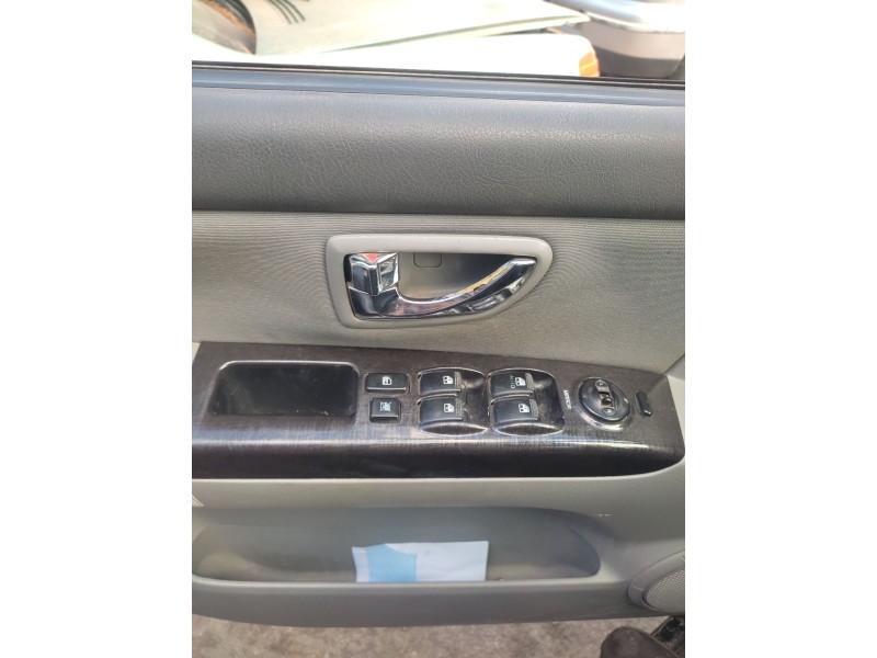 Recambio de mando elevalunas delantero izquierdo para kia sorento i (jc) 2.5 crdi referencia OEM IAM   