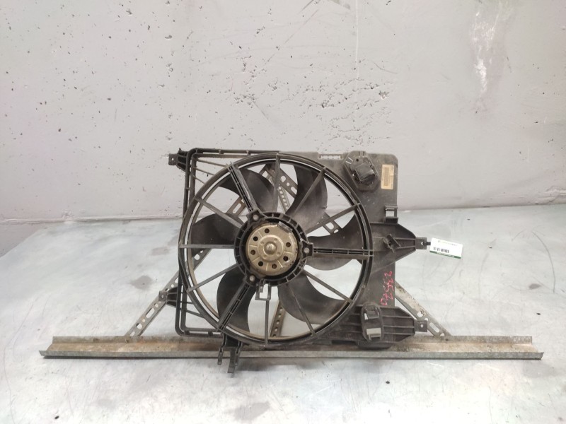 Recambio de electroventilador para renault clio ii fase ii (b/cb0) authentique referencia OEM IAM 7700436917G  