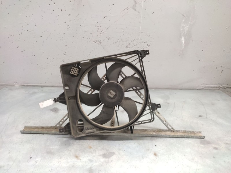 Recambio de electroventilador para renault clio ii fase ii (b/cb0) authentique referencia OEM IAM 7700436917G  