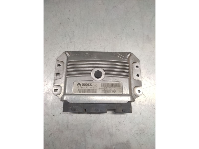 Recambio de centralita motor uce para renault megane ii coupe/cabrio authentique referencia OEM IAM 8200321263  8200387138
