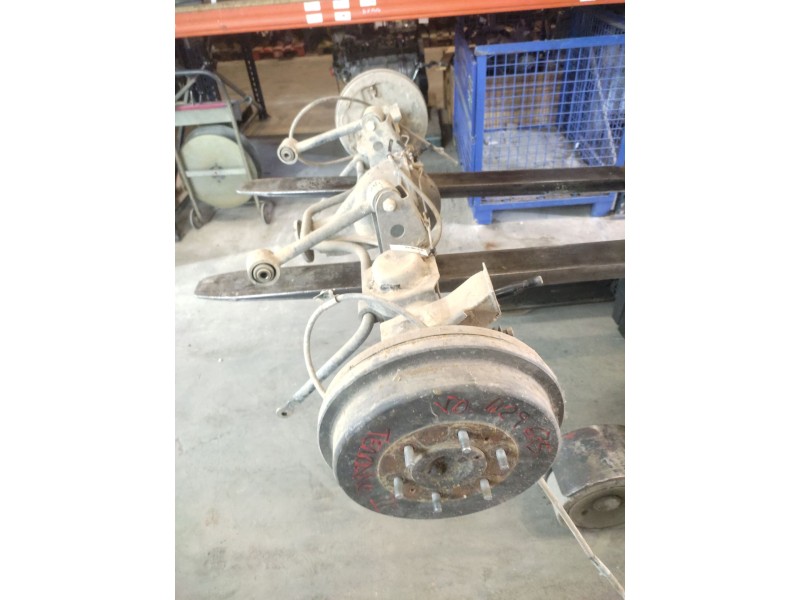 Recambio de eje trasero para nissan terrano/terrano.ii (r20) elegance referencia OEM IAM   