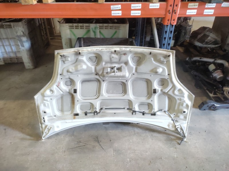 Recambio de capo para ford fiesta (cbk) ambiente referencia OEM IAM   