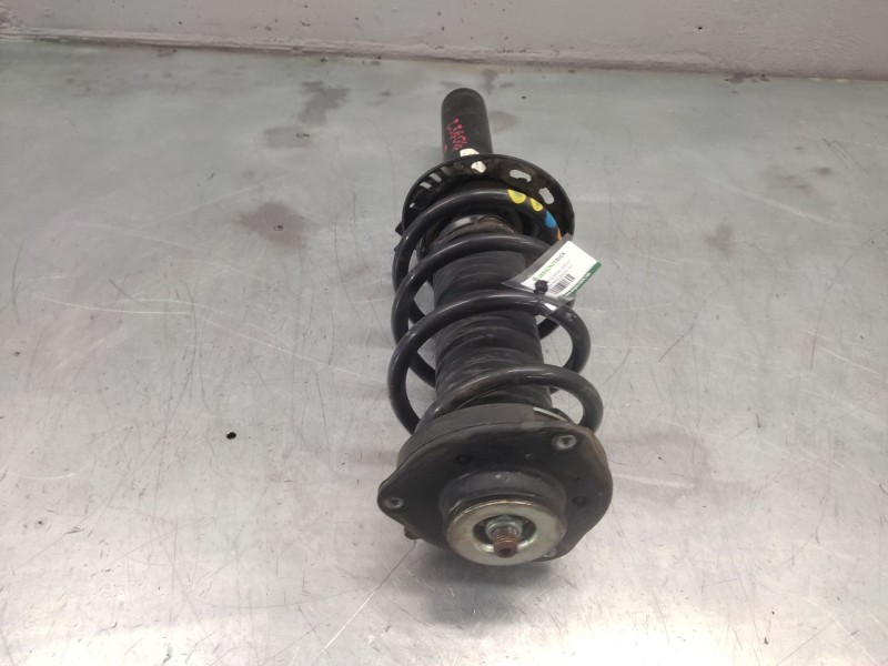 Recambio de amortiguador delantero derecho para volkswagen passat berlina (3c2) advance referencia OEM IAM 3C0413031N  