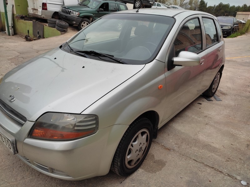 daewoo kalos del año 2004