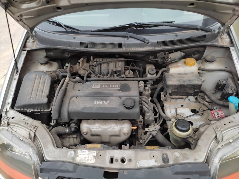 daewoo kalos del año 2004