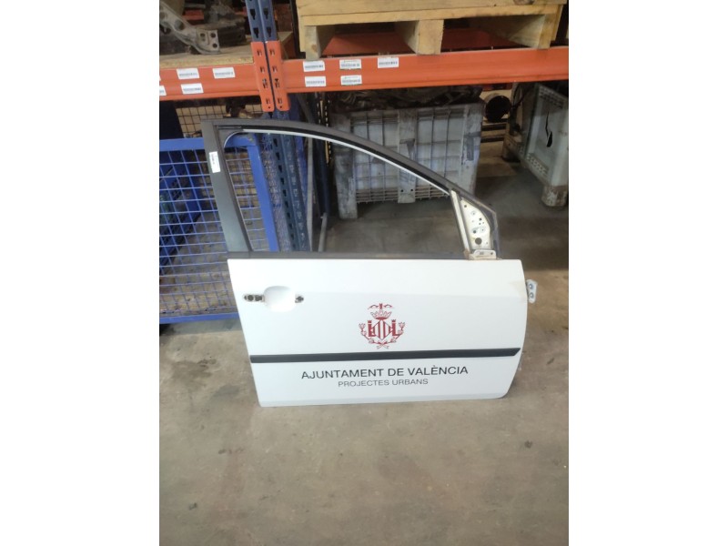 Recambio de puerta delantera derecha para ford fiesta (cbk) ambiente referencia OEM IAM   