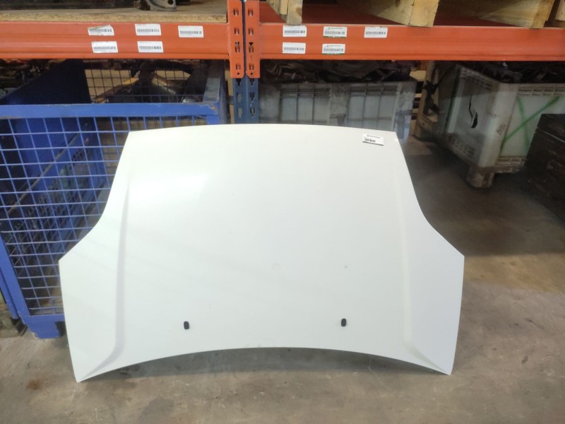 Recambio de capo para ford fiesta (cbk) ambiente referencia OEM IAM   