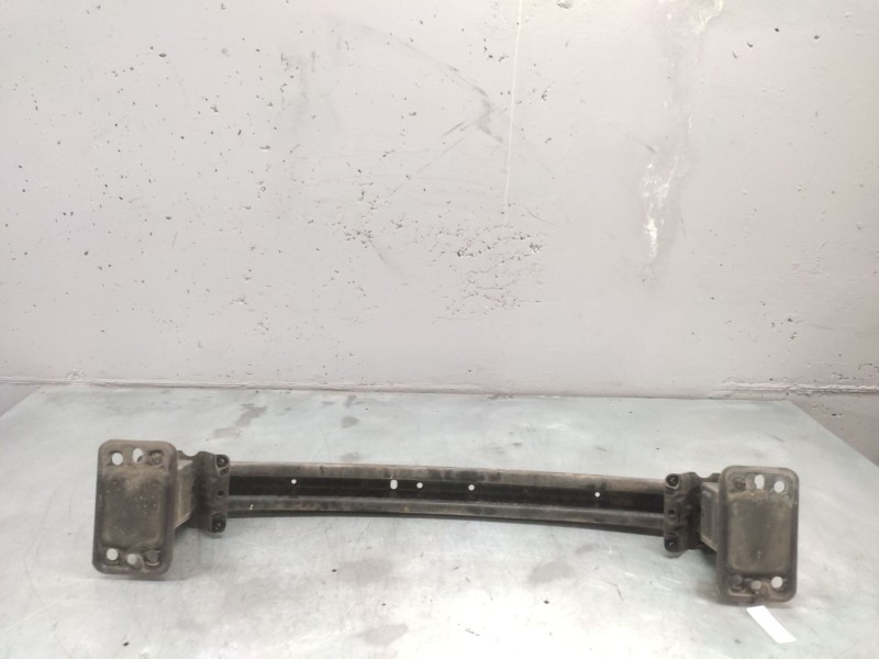 Recambio de refuerzo paragolpes delantero para ford fiesta (cbk) ambiente referencia OEM IAM   