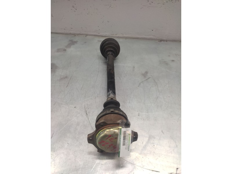 Recambio de transmision delantera izquierda para volkswagen passat variant (3b6) referencia OEM IAM   