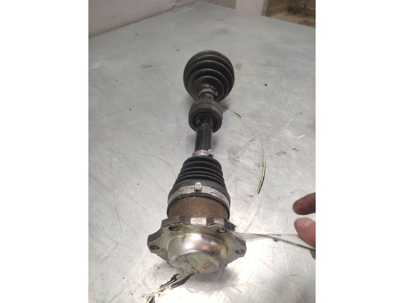 Recambio de transmision delantera izquierda para volkswagen passat variant (3b6) referencia OEM IAM   