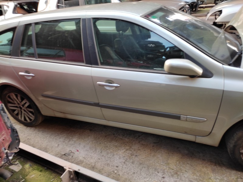 renault laguna ii grandtour (kg0) del año 2007