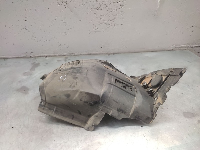 Recambio de paso rueda izquierdo para bmw 3 (e90) 320 d referencia OEM IAM 51717059379  DELANTERO