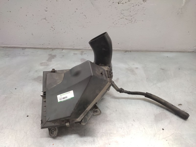 Recambio de filtro aire para bmw 3 (e90) 320 d referencia OEM IAM   