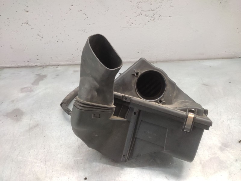 Recambio de filtro aire para bmw 3 (e90) 320 d referencia OEM IAM   