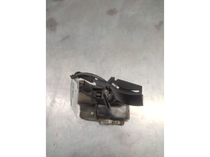 Recambio de cerradura puerta trasera derecha para ford fiesta (cbk) ambiente referencia OEM IAM 2S6AA26412B  4 PINS