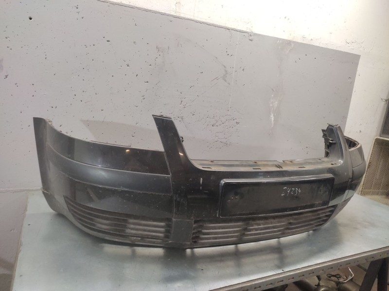 Recambio de paragolpes delantero para volkswagen passat berlina (3b3) 1.9 tdi referencia OEM IAM   