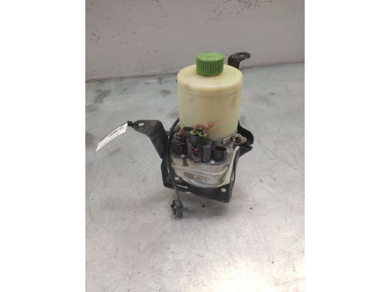 Recambio de bomba servodireccion para seat ibiza iii (6l1) 1.9 tdi referencia OEM IAM 6Q0423156AB  