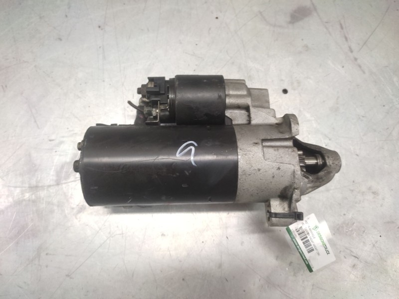 Recambio de motor arranque para volkswagen passat variant (3b6) referencia OEM IAM 0001110136 9 DIENTES 068911024G