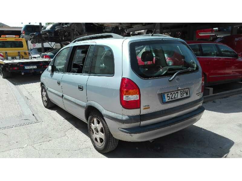 opel zafira a del año 2001
