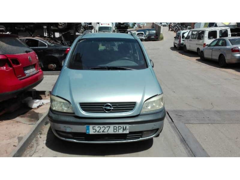 opel zafira a del año 2001