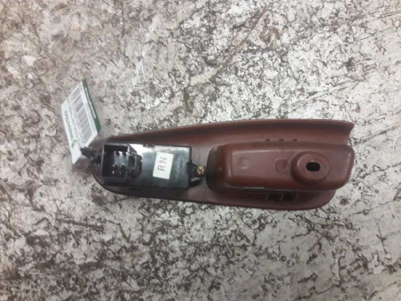 Recambio de mando elevalunas trasero derecho para daewoo nubira berlina se (1999) referencia OEM IAM 96190777 6 PINS 