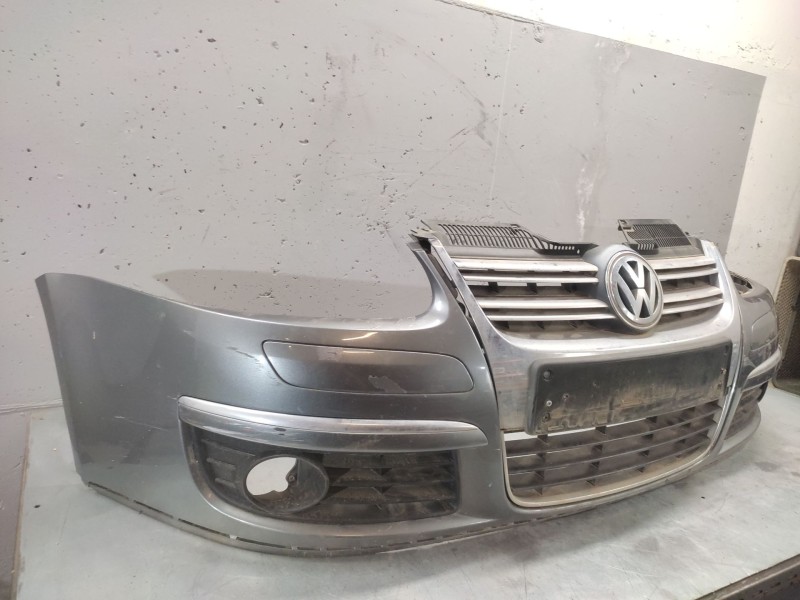 Recambio de paragolpes delantero para volkswagen jetta iii (1k2) 1.6 referencia OEM IAM   
