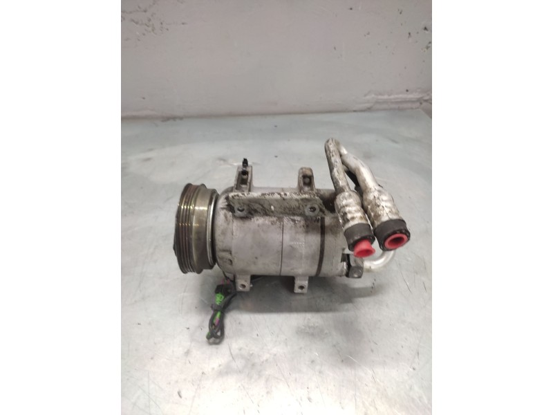 Recambio de compresor aire acondicionado para volkswagen passat berlina (3b2) conceptline referencia OEM IAM 8D0260805D  