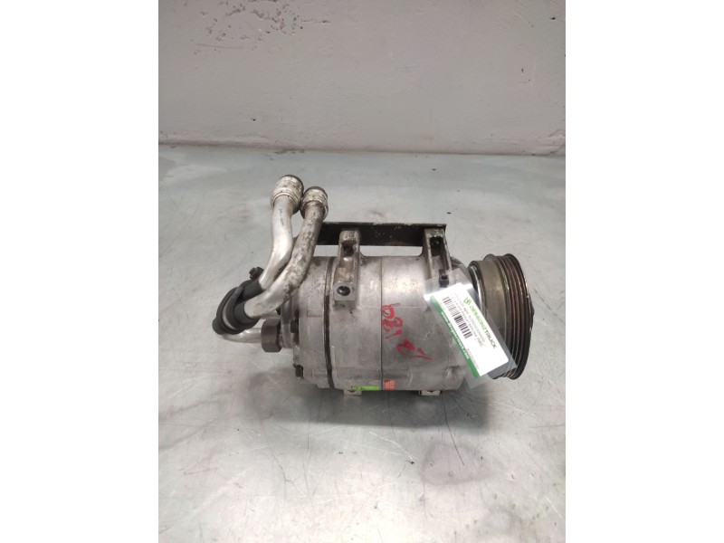 Recambio de compresor aire acondicionado para volkswagen passat berlina (3b2) conceptline referencia OEM IAM 8D0260805D  