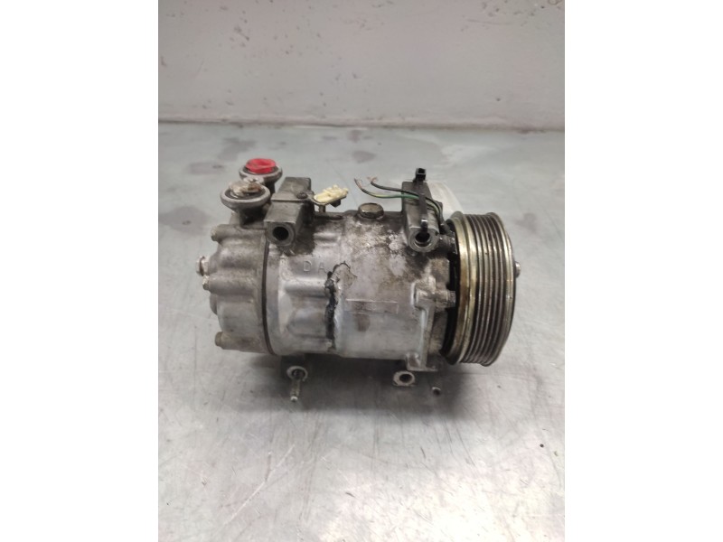 Recambio de compresor aire acondicionado para ford fiesta (cbk) ambiente referencia OEM IAM 5S6119D629AA  