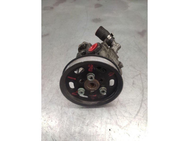 Recambio de bomba servodireccion para volkswagen passat berlina (3b2) conceptline referencia OEM IAM 7690955102  