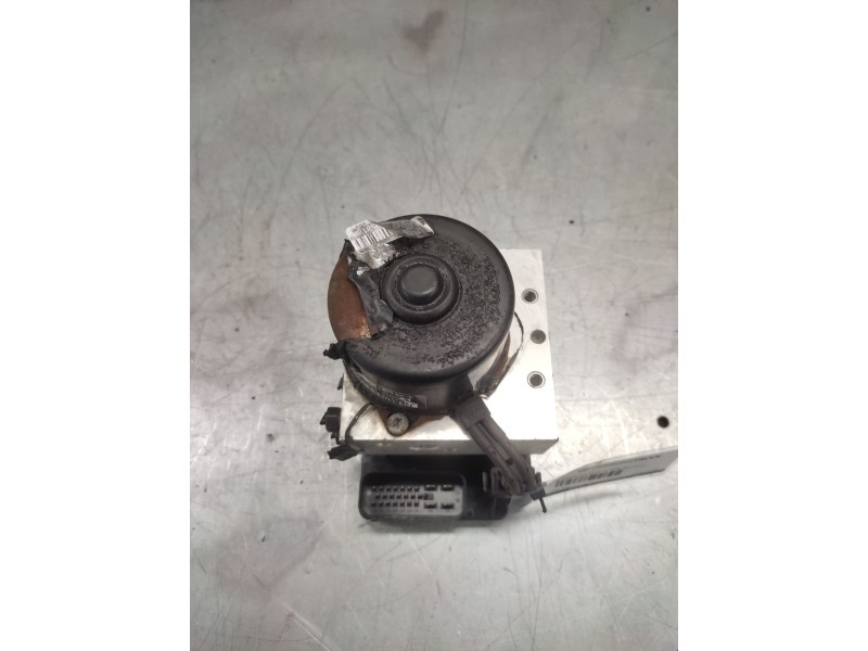 Recambio de abs para volkswagen golf iv berlina (1j1) básico referencia OEM IAM 1J0907379G  1J0614117C