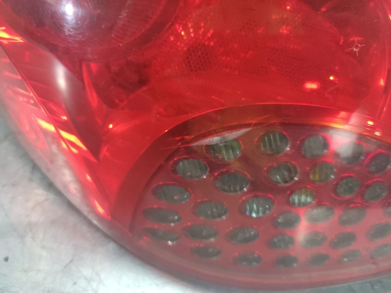 Recambio de piloto trasero izquierdo para peugeot 207 confort referencia OEM IAM   