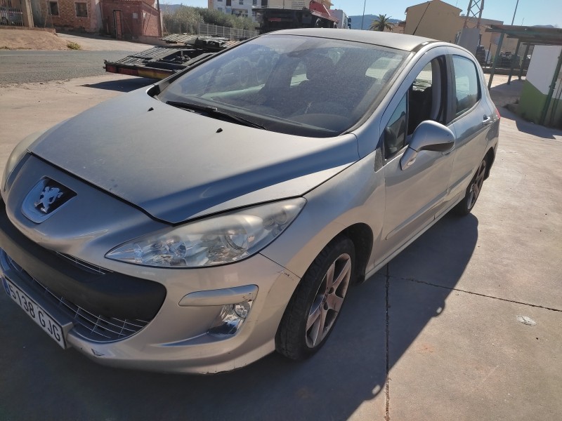 peugeot 308 del año 2008