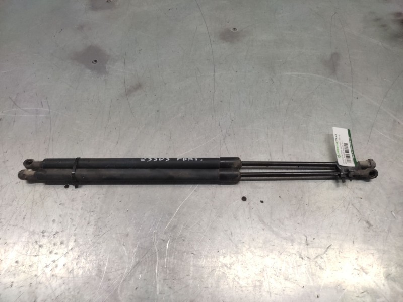 Recambio de amortiguadores maletero / porton para nissan primera berlina (p12) acenta referencia OEM IAM  575N 