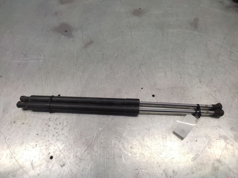 Recambio de amortiguadores maletero / porton para peugeot 308 sw envy referencia OEM IAM  670N 