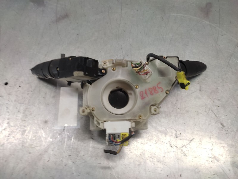 Recambio de mando multifuncion para nissan micra (k12e) acenta referencia OEM IAM   