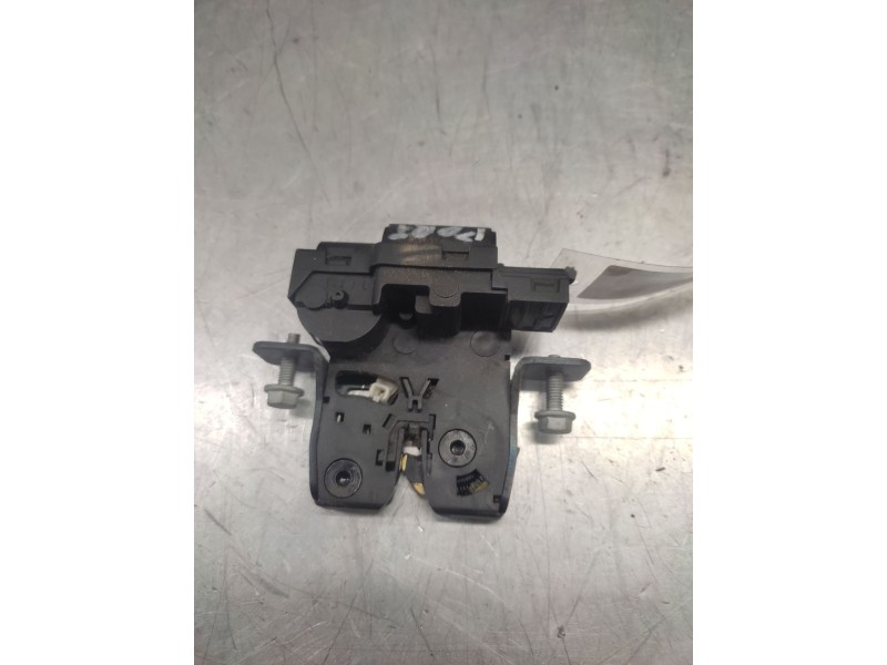 Recambio de cerradura maletero / porton para nissan primera berlina (p12) acenta referencia OEM IAM  4 PINS 