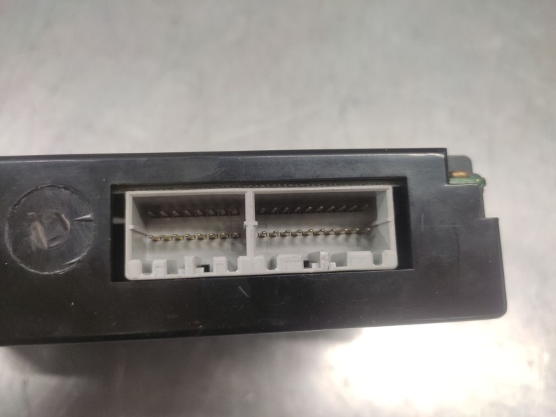 Recambio de mando climatizador para ssangyong rexton rx 270 full referencia OEM IAM 6870008510  