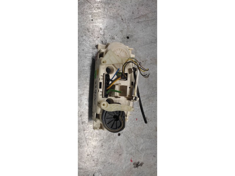 Recambio de mando calefaccion / aire acondicionado para opel astra g berlina club referencia OEM IAM 24463629  